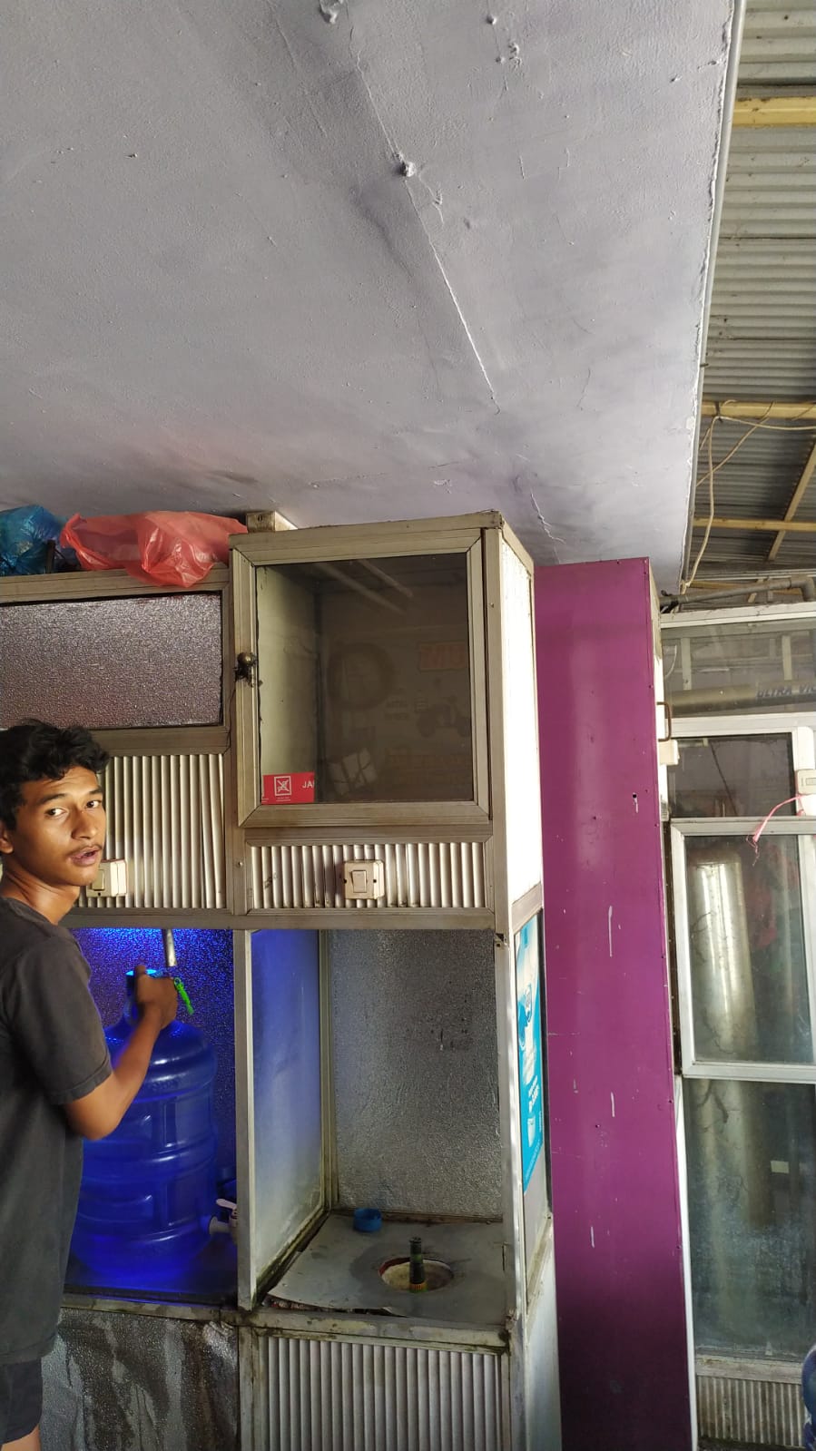 Agen Galon Le Minerale Glory Tirta