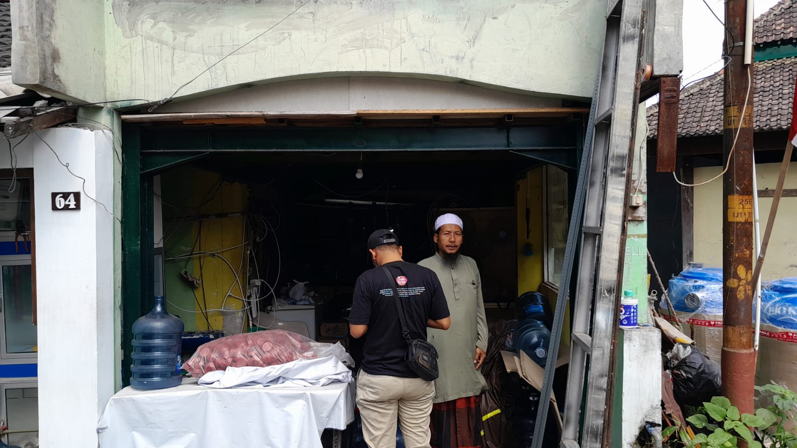 Agen Galon Le Minerale Firdaus