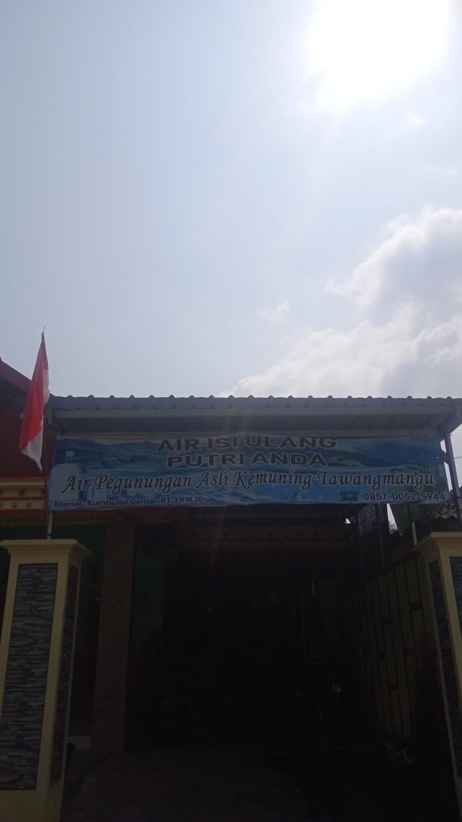 Air isi ulang putri anda