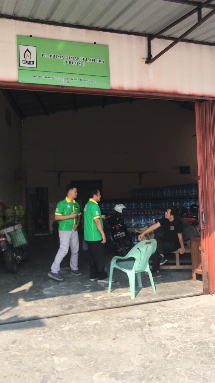 Agen galon leminerale Sri Sumanto