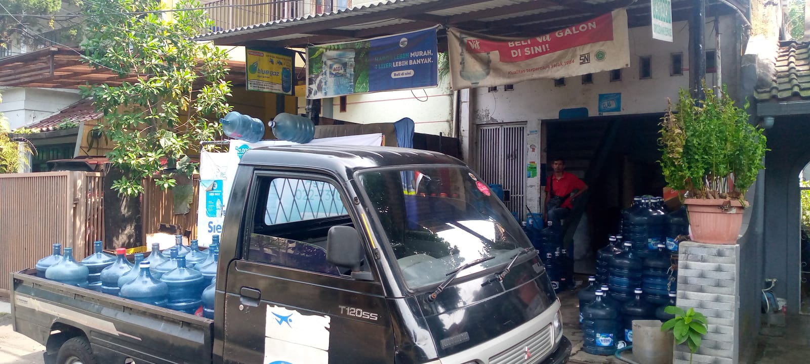 Agen Galon Le Minerale TK BG