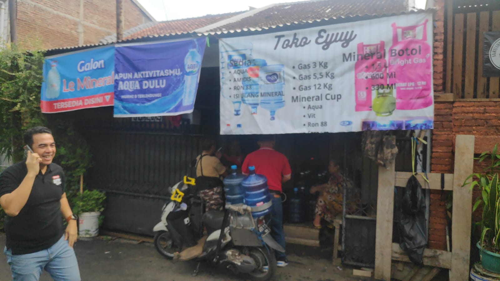 Agen Galon Leminerale EYUY