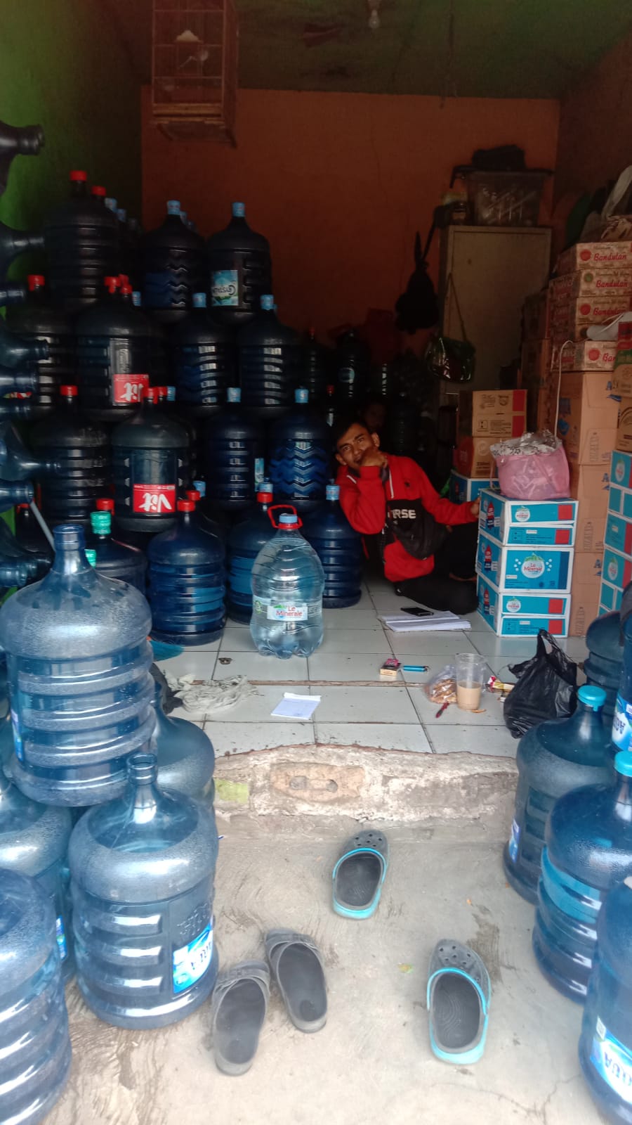 Agen Galon Le Minerale Rakha