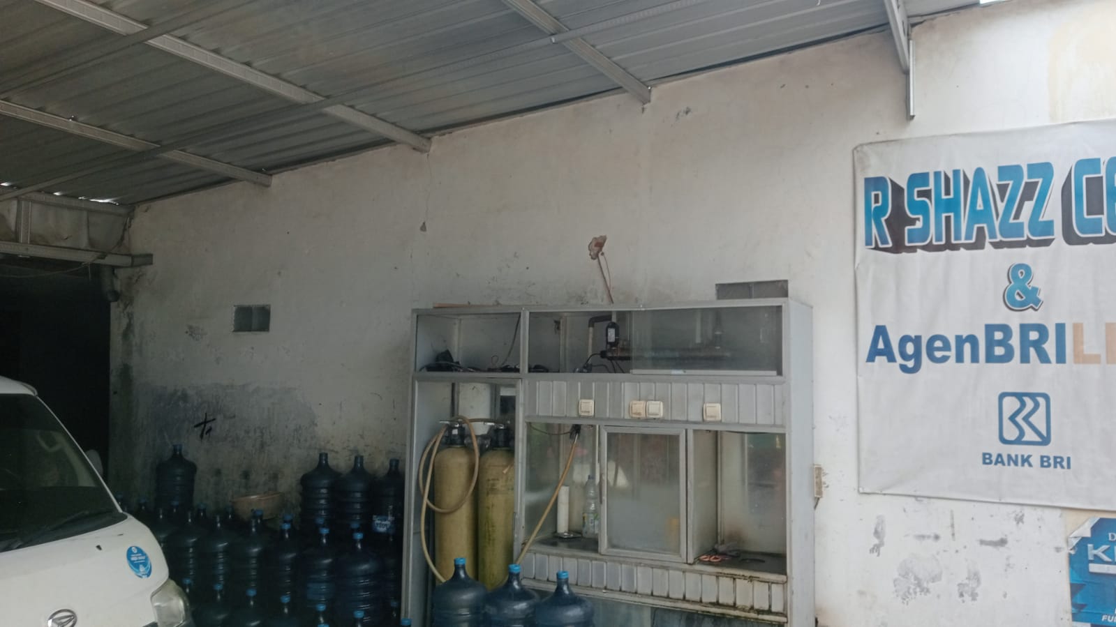 Agen Galon Le Minerale R Shazz