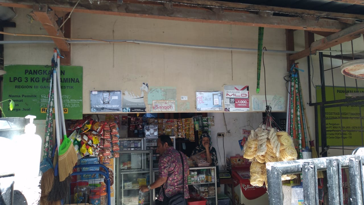 Agen Galon Le Minerale Mak Sonem