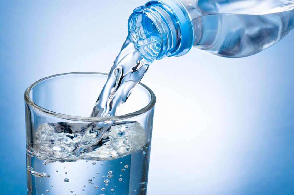 5 Alasan Mengapa Minum Air Putih Saat Sahur Sangat Penting untuk Kesehatan Tubuh Manusia