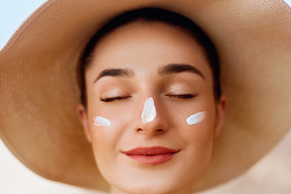 Tips Memilih Sunblock yang Bagus Sesuai Kondisi Kulit
