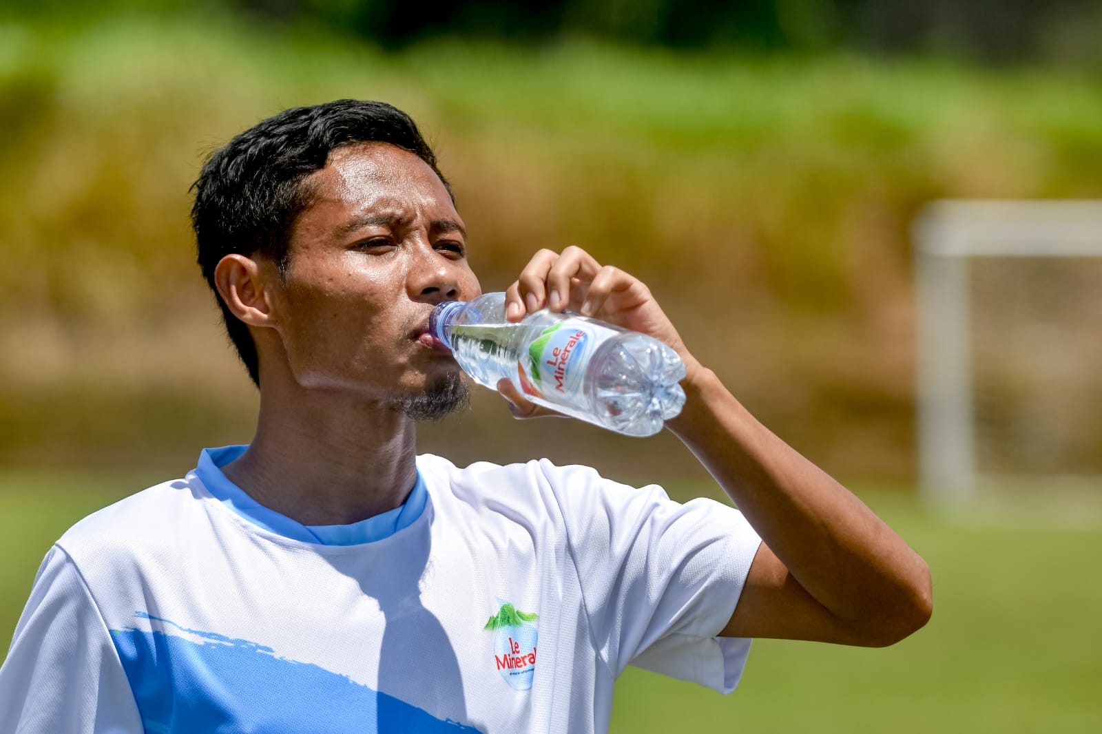 Jaga Penampilan Selalu Bugar, Evan Dimas Darmono Selalu Siap Le Minerale