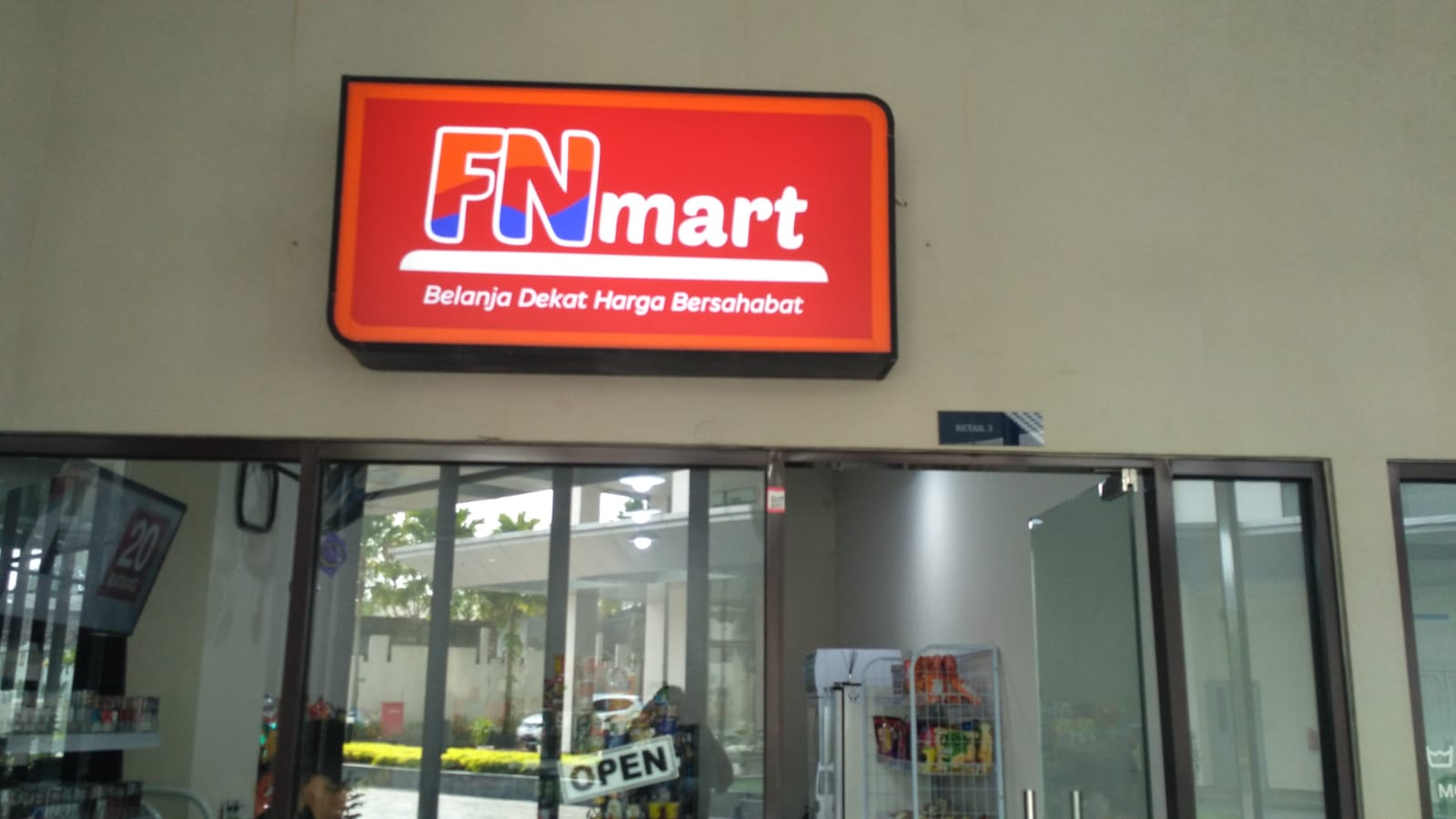 Agen Galon Le Minerale FN mart