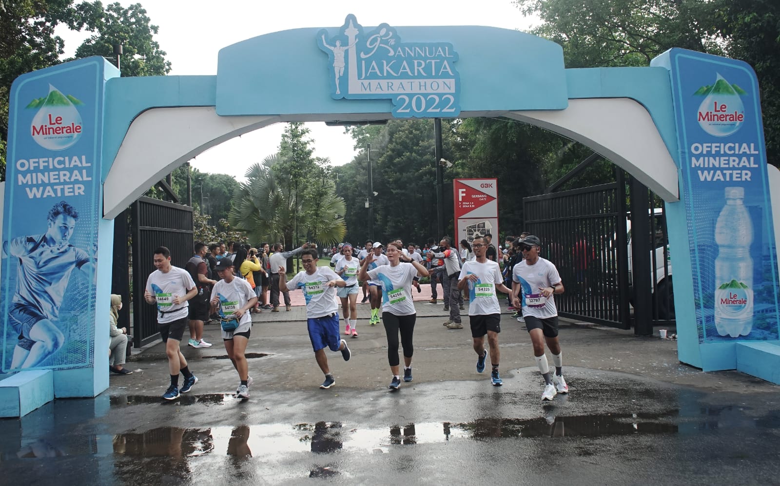 Le Minerale Dipercaya Penuhi Asupan Air Mineral di Ajang Jakarta Marathon 2022