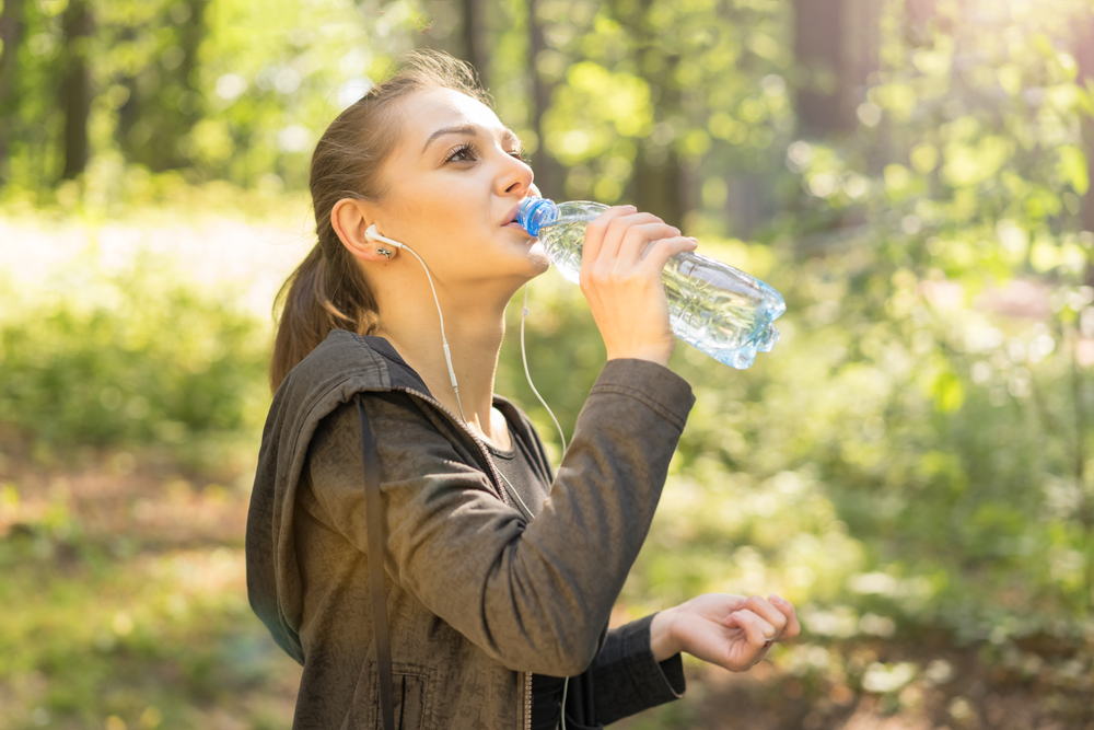 Cara Atasi Susah Minum Air Putih