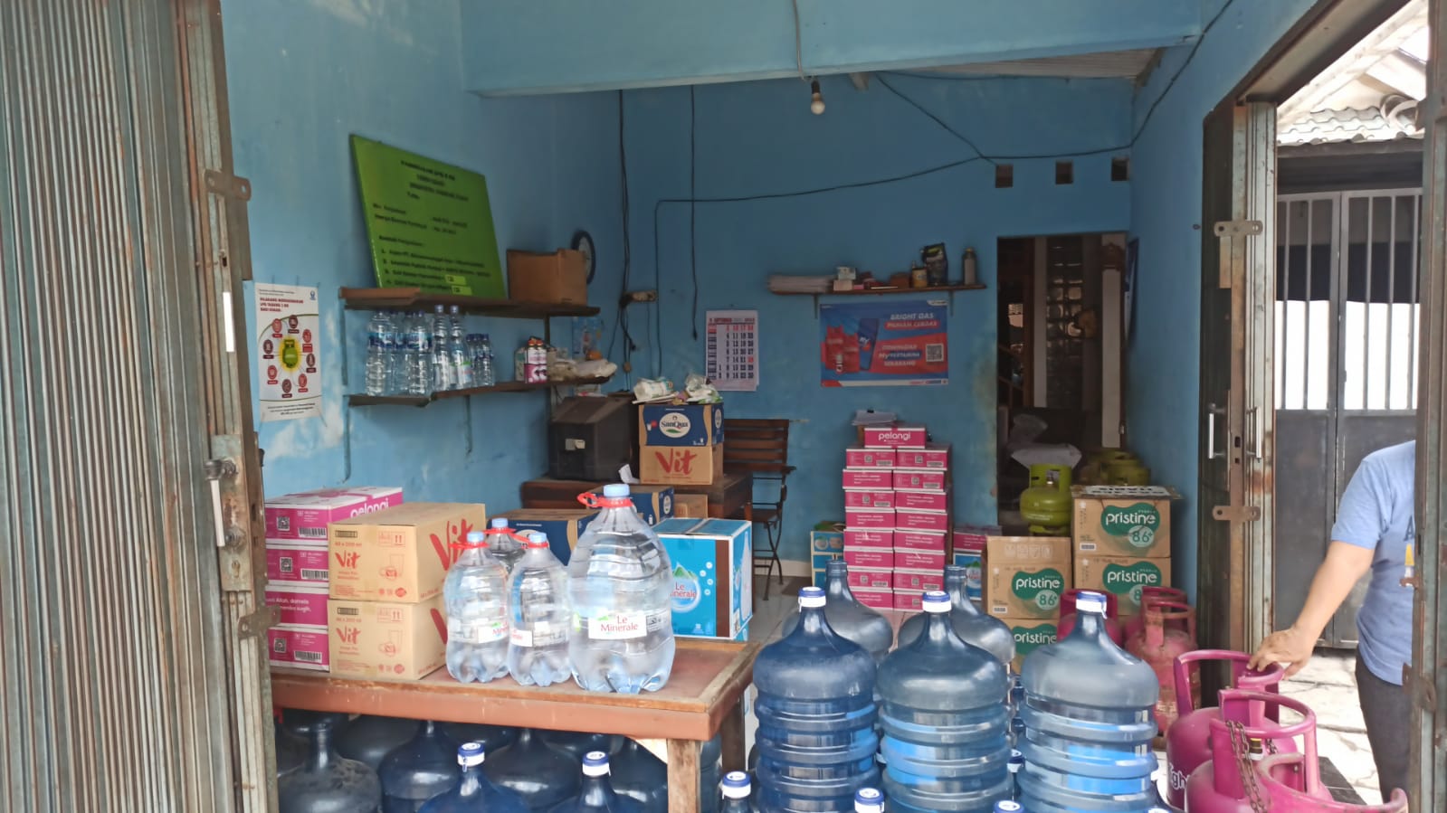 Agen le minerale toko sinta