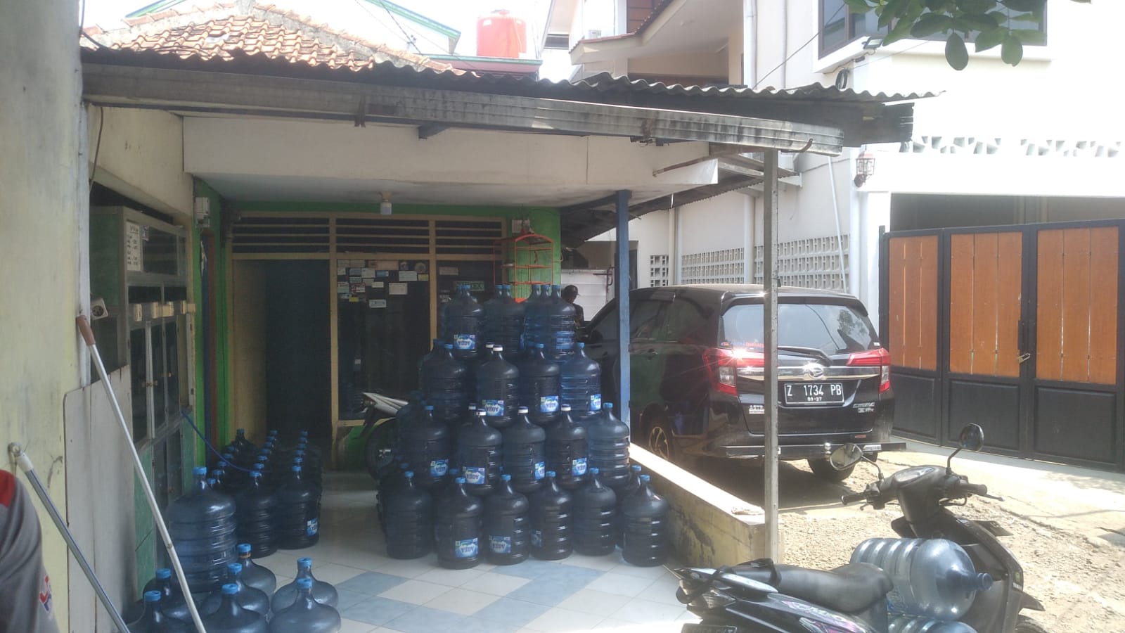 Agen Galon Le Minerale Setia